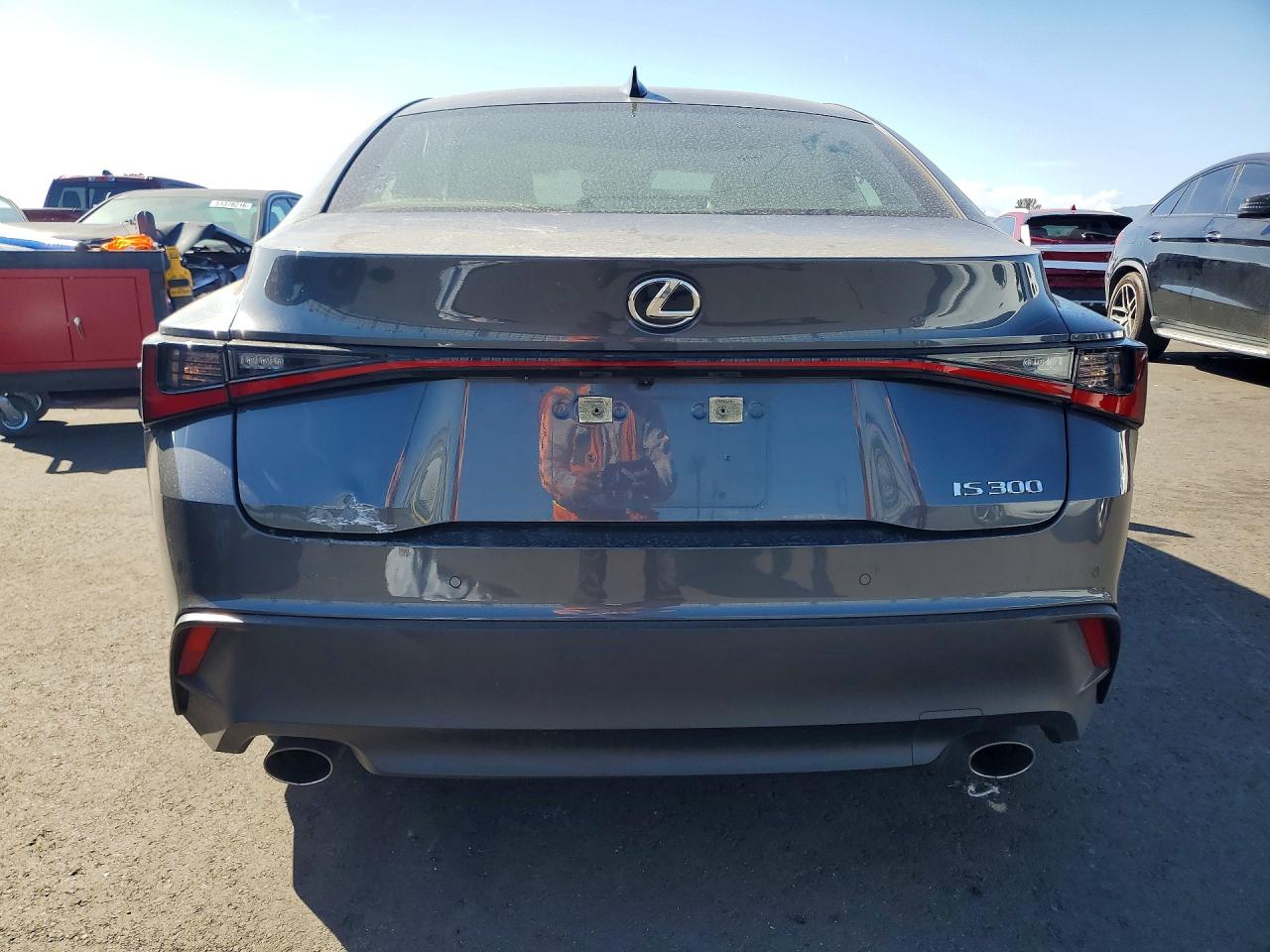 Lexus Is Base