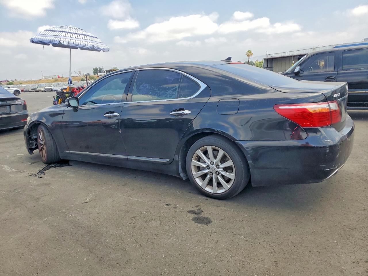 Lexus LS 460