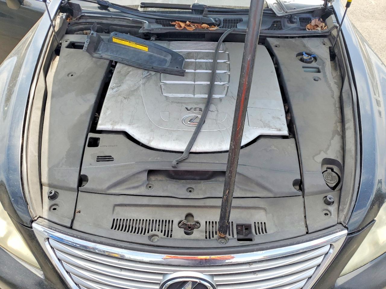 Lexus LS 460