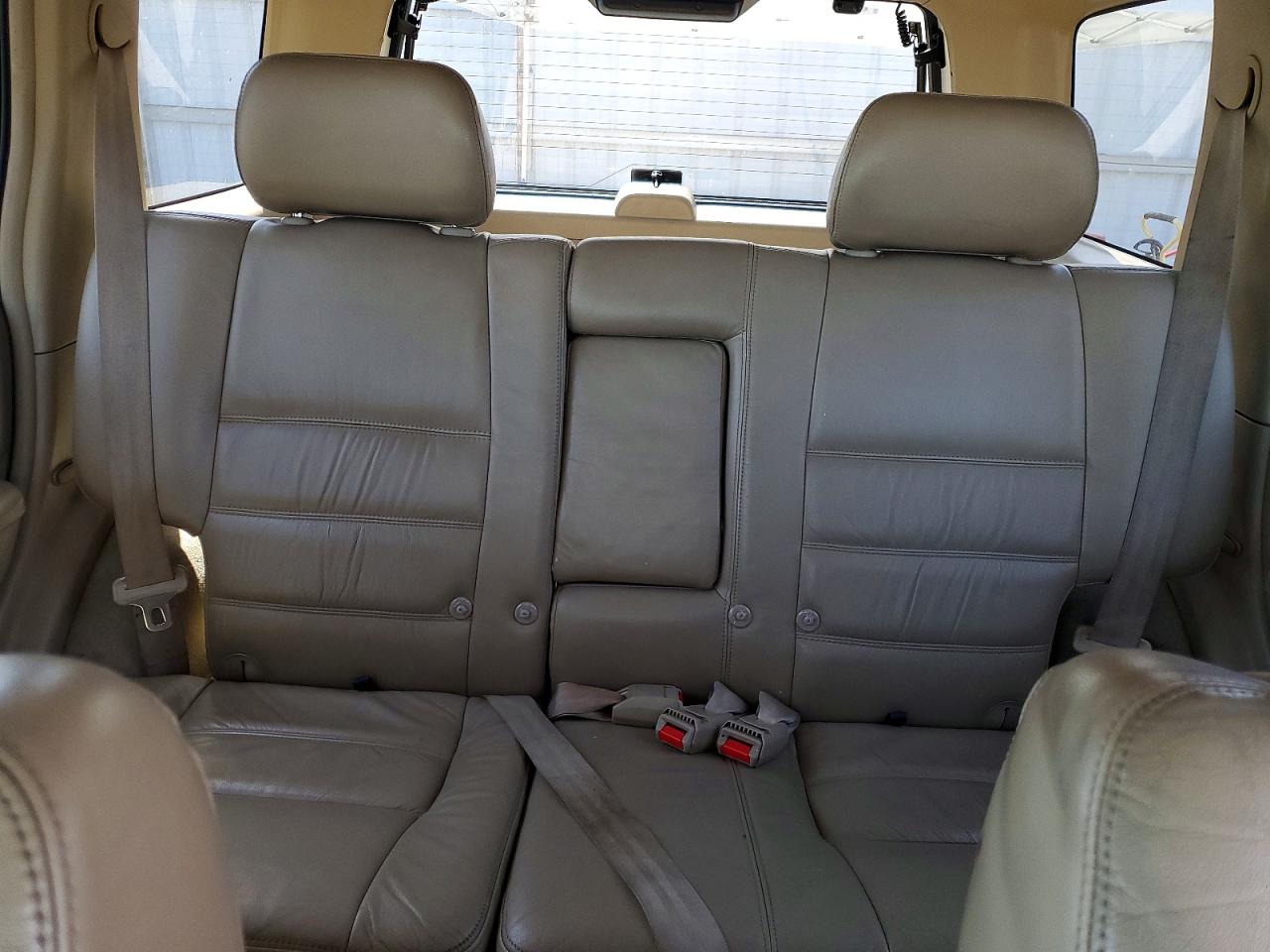 Nissan Pathfinder Xe