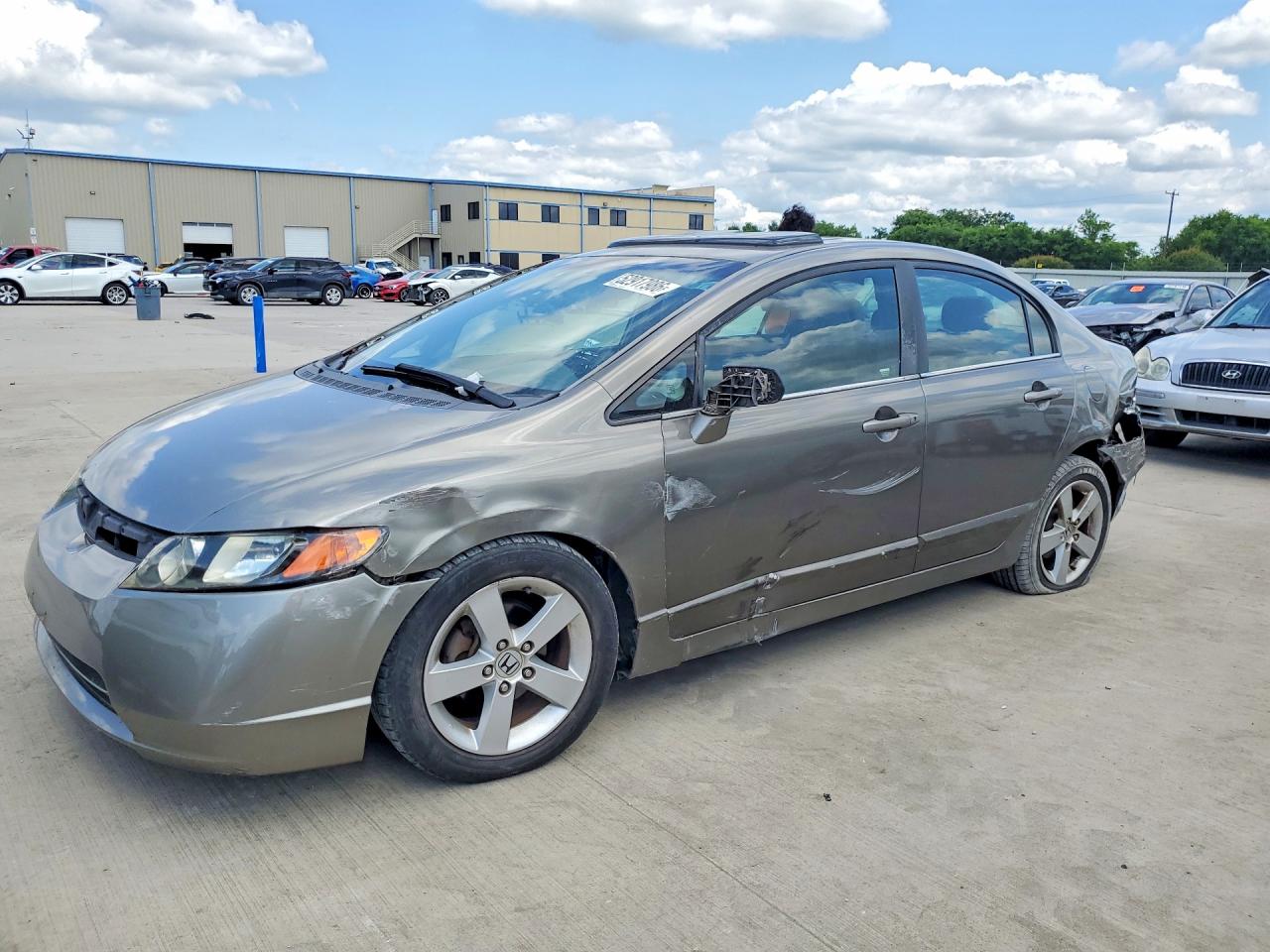 Salvage Honda Civic Image