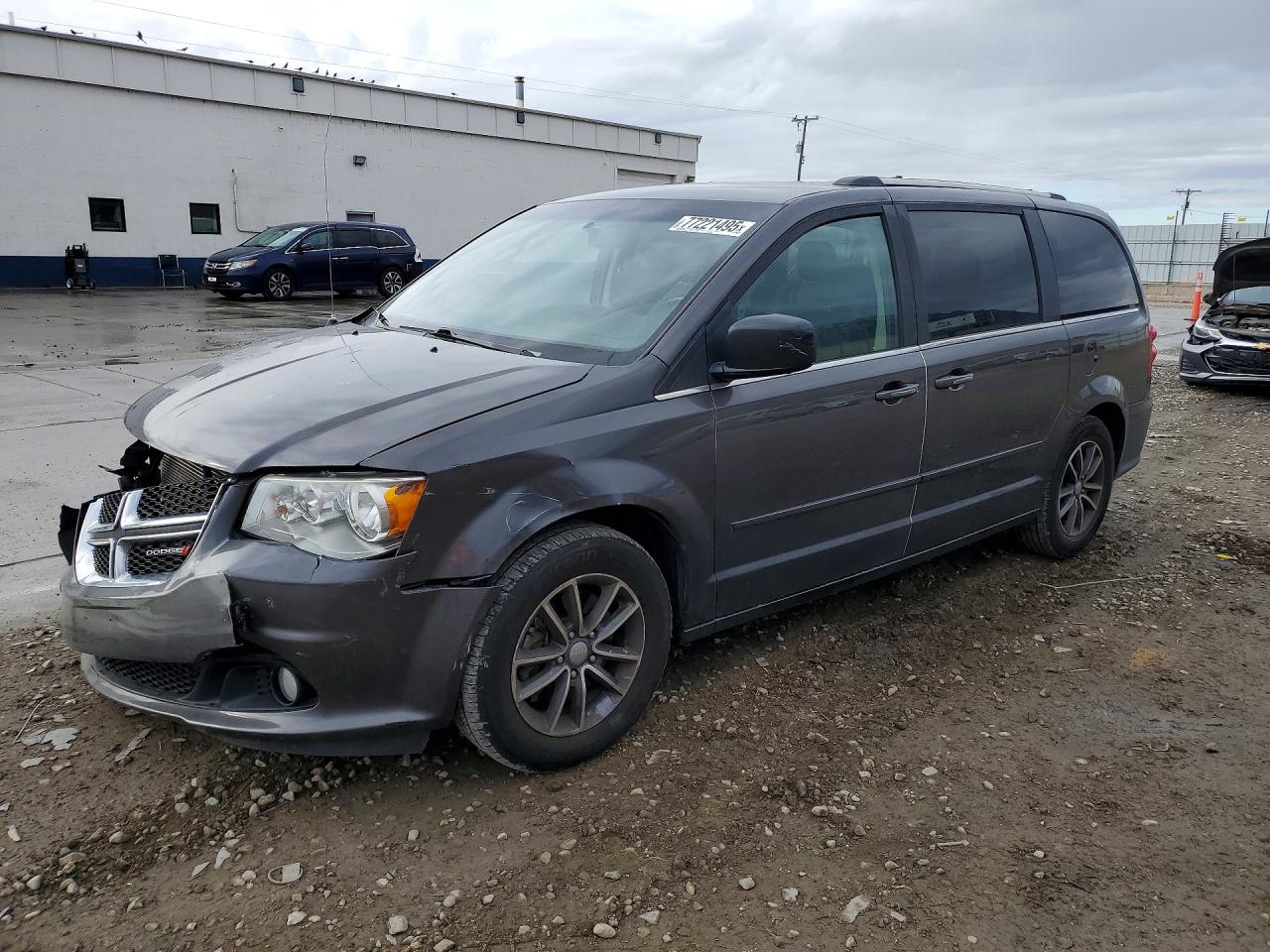 Salvage Dodge Caravan Image