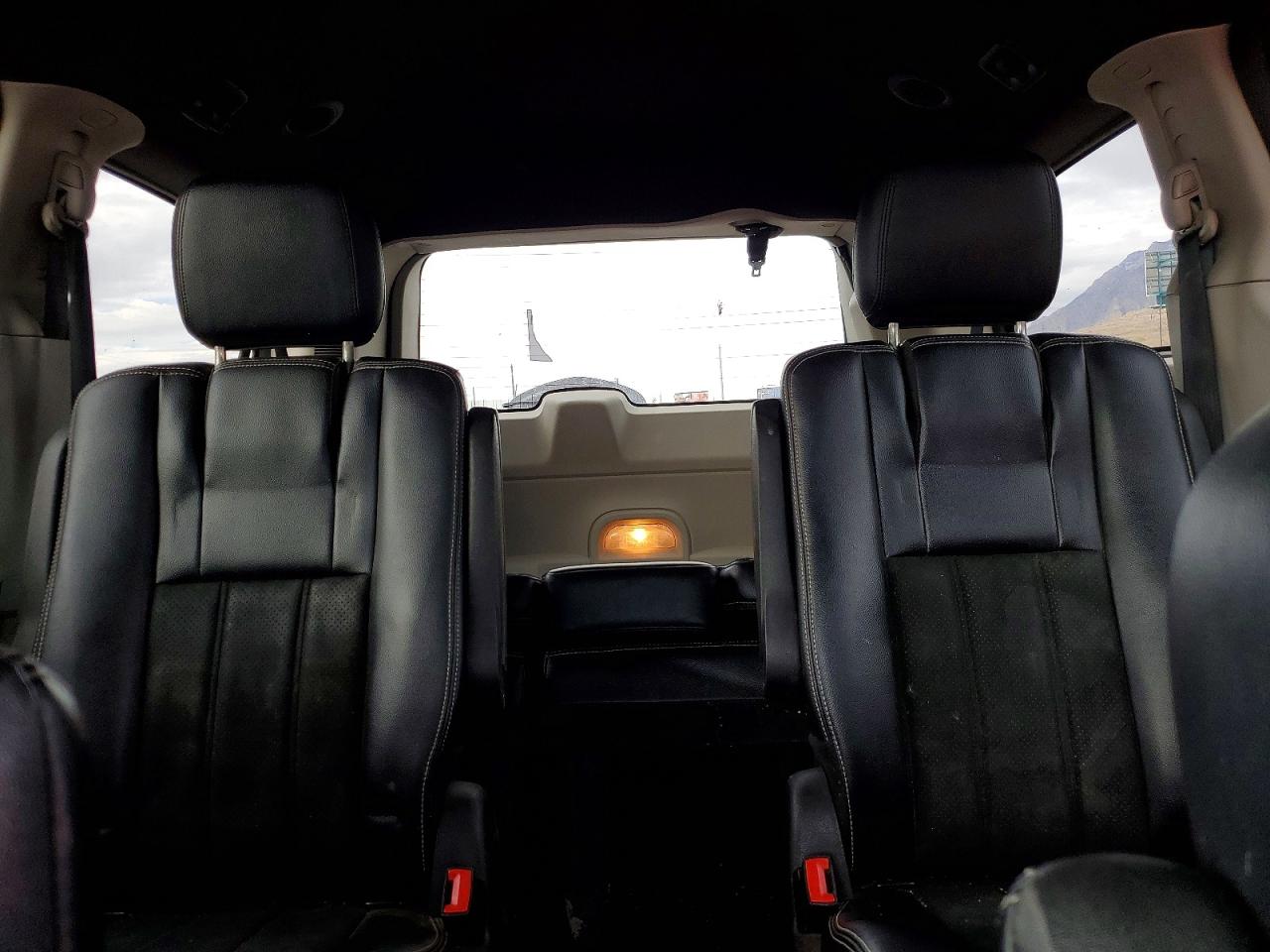 Dodge Caravan Sxt