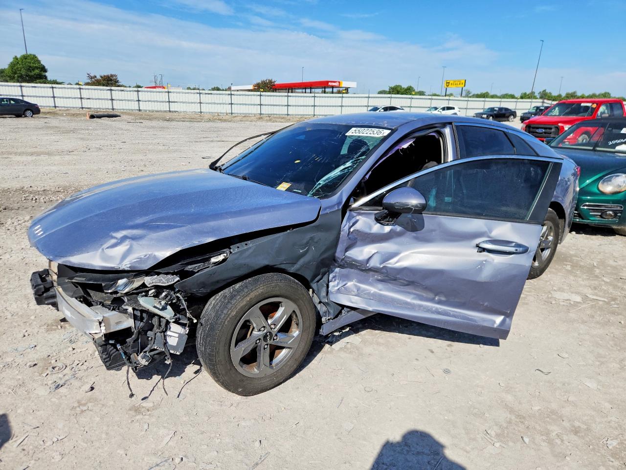 Salvage Kia K5 Image