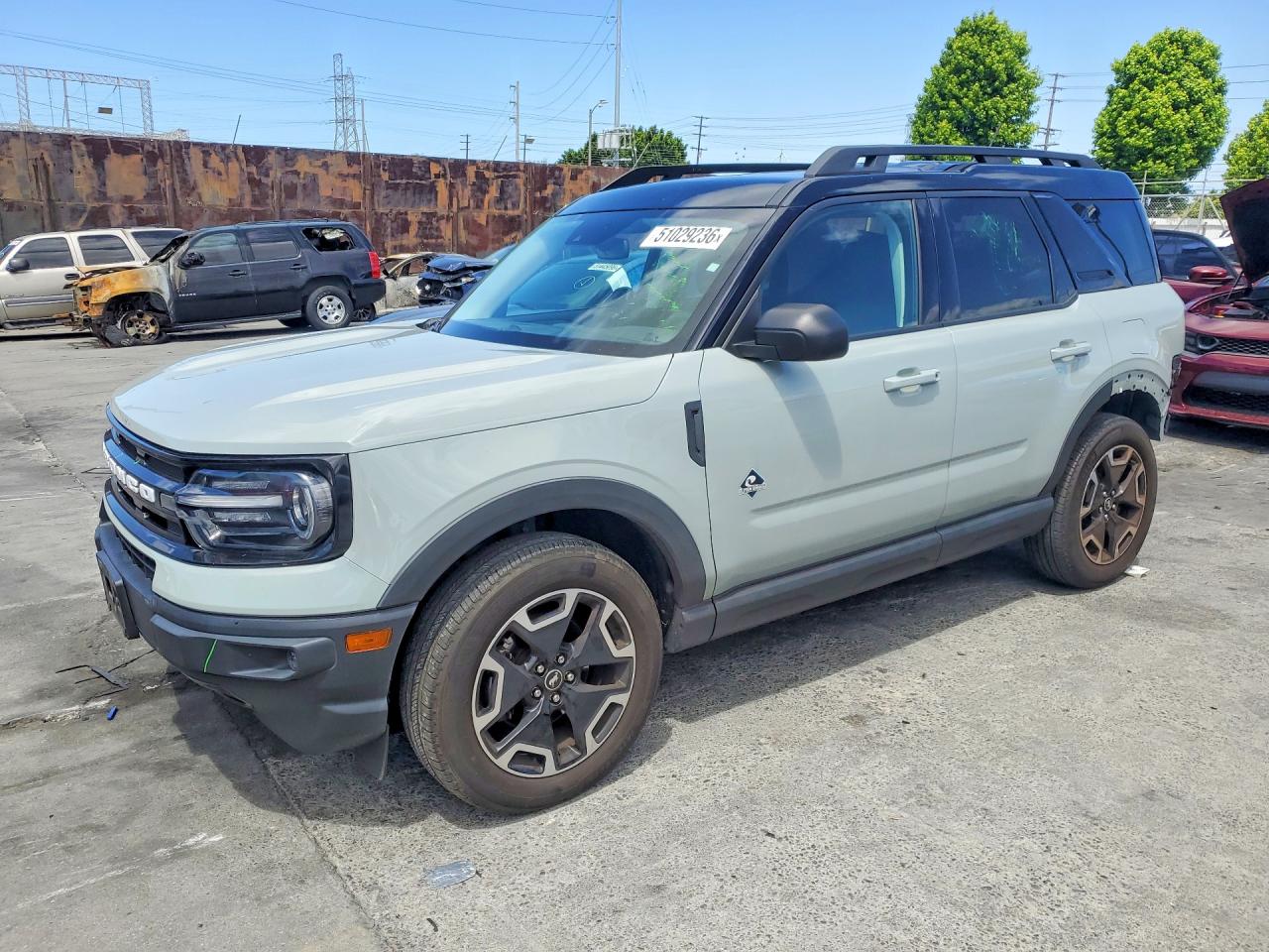 Salvage Ford Bronco Image