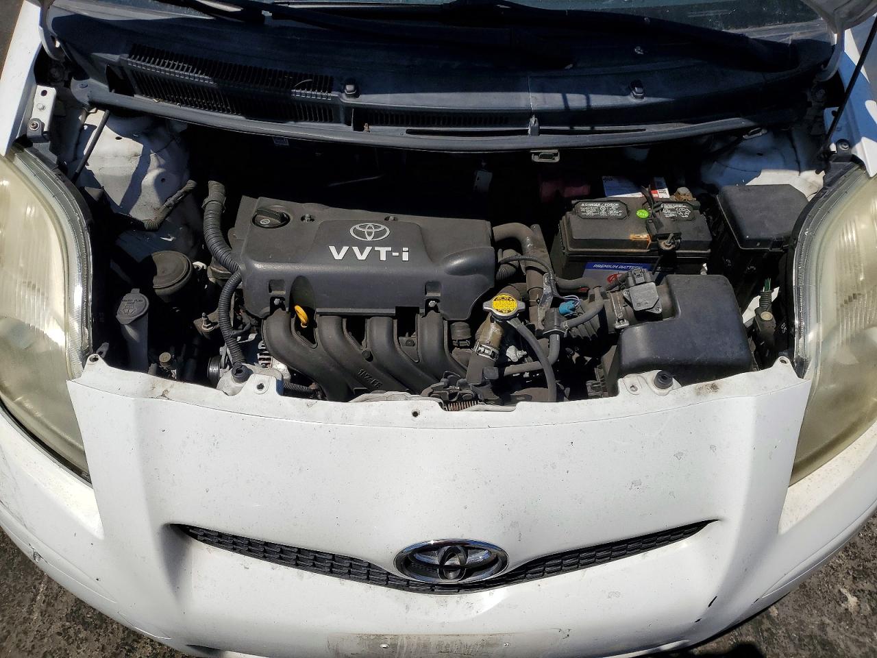 Toyota Yaris Base