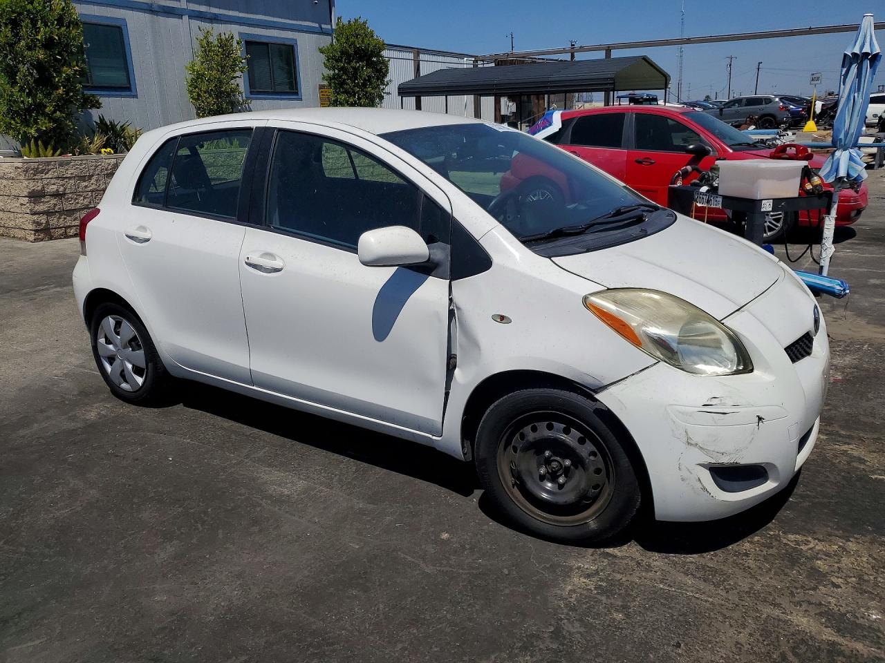 Toyota Yaris Base
