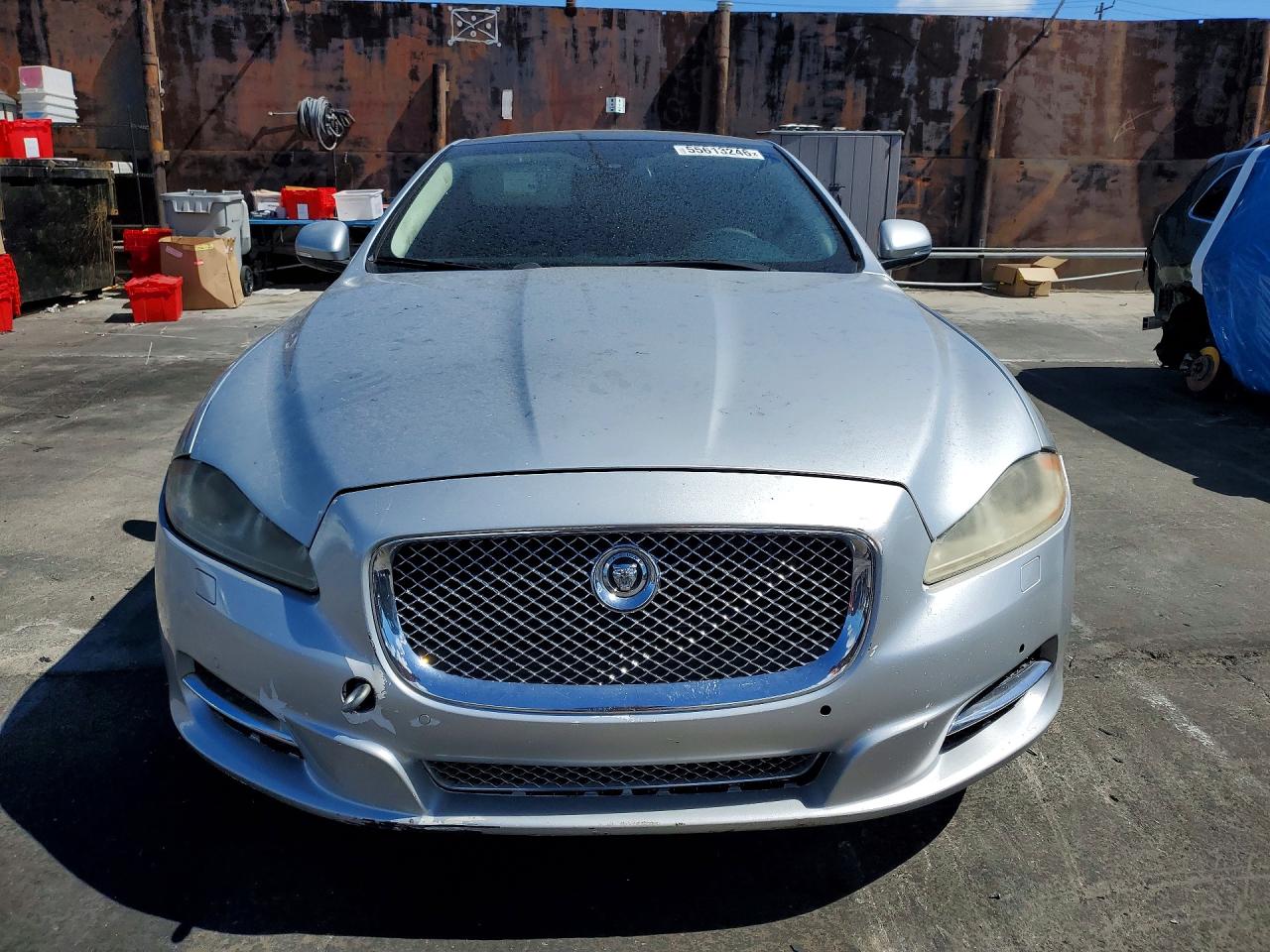 Jaguar XJ Portfolio