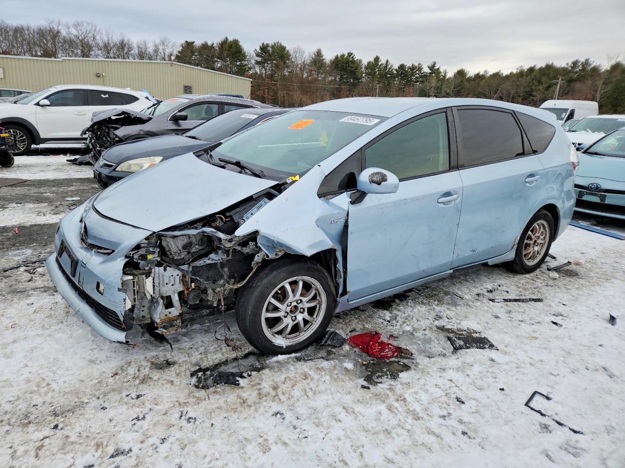 Salvage Toyota Prius Image