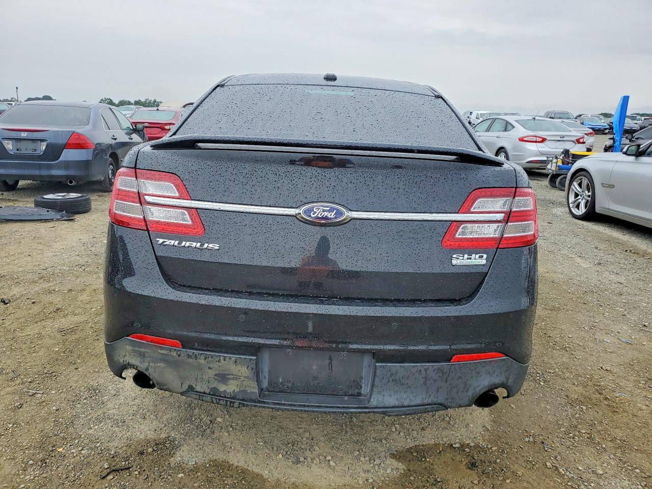 Ford Taurus Sho