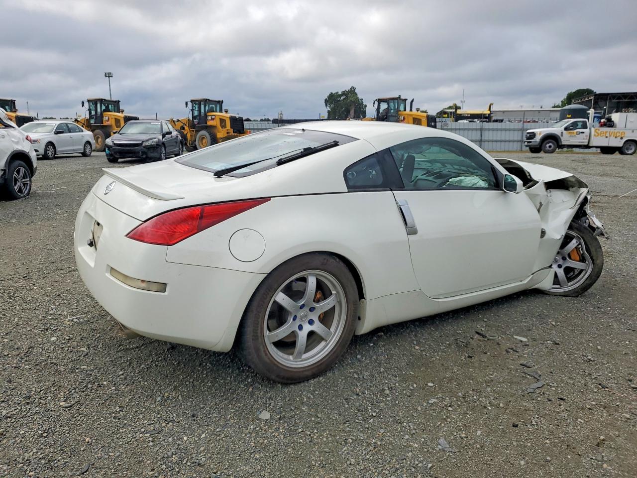 Nissan 350Z Coupe