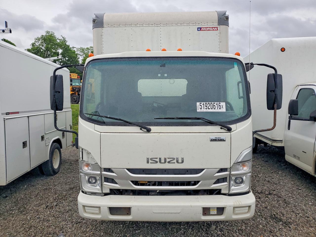 Isuzu Npr