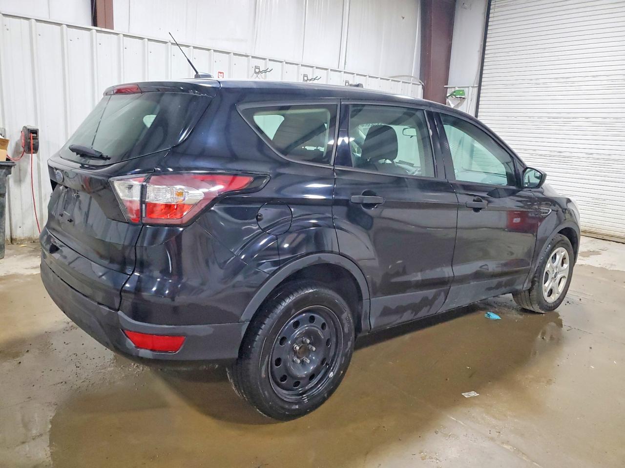 Ford Escape S