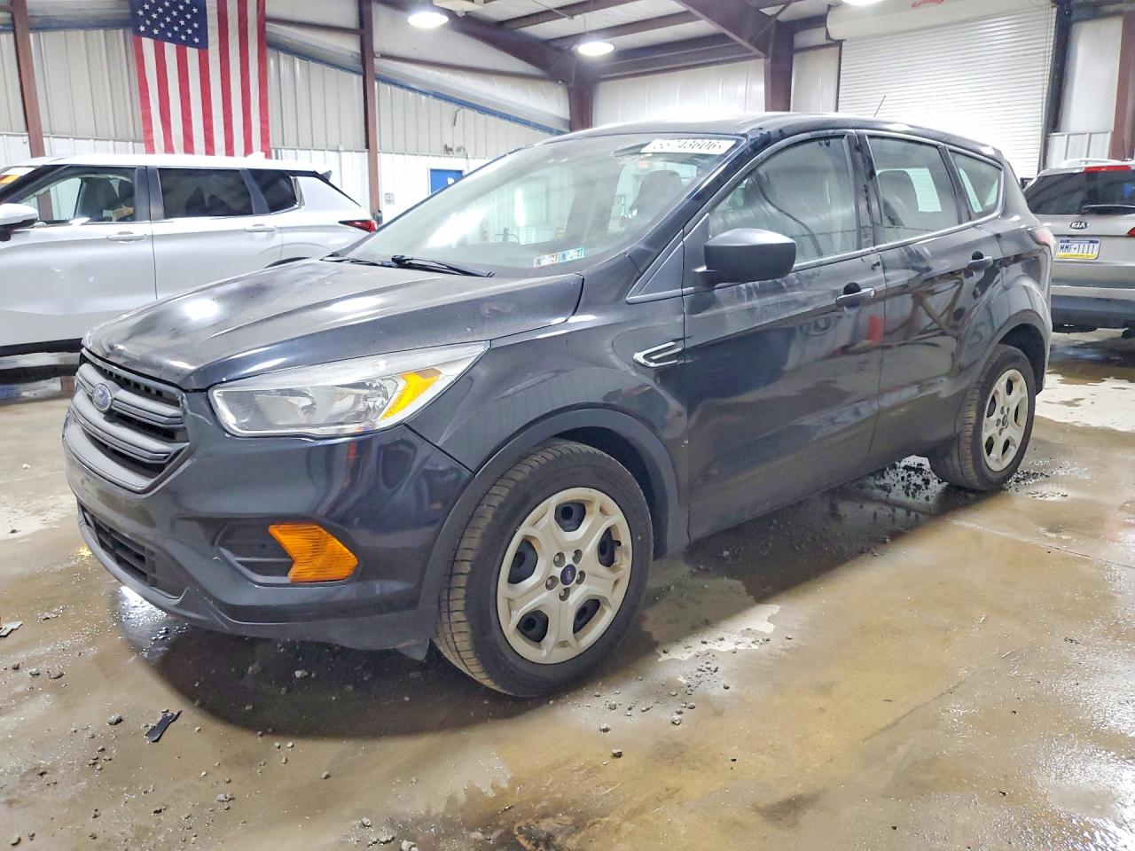 Salvage Ford Escape Image