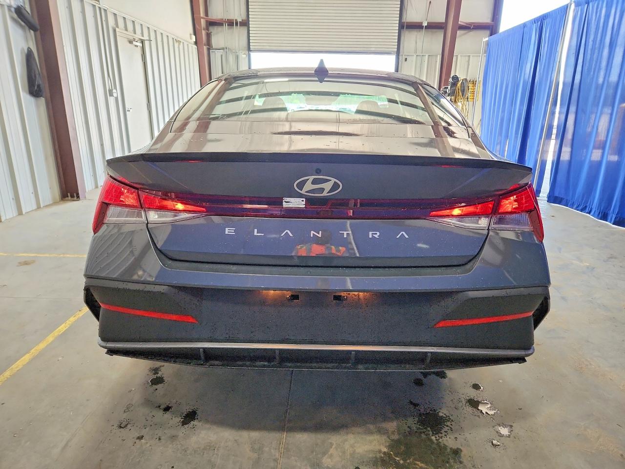 Hyundai ELANTRA Sel Sport