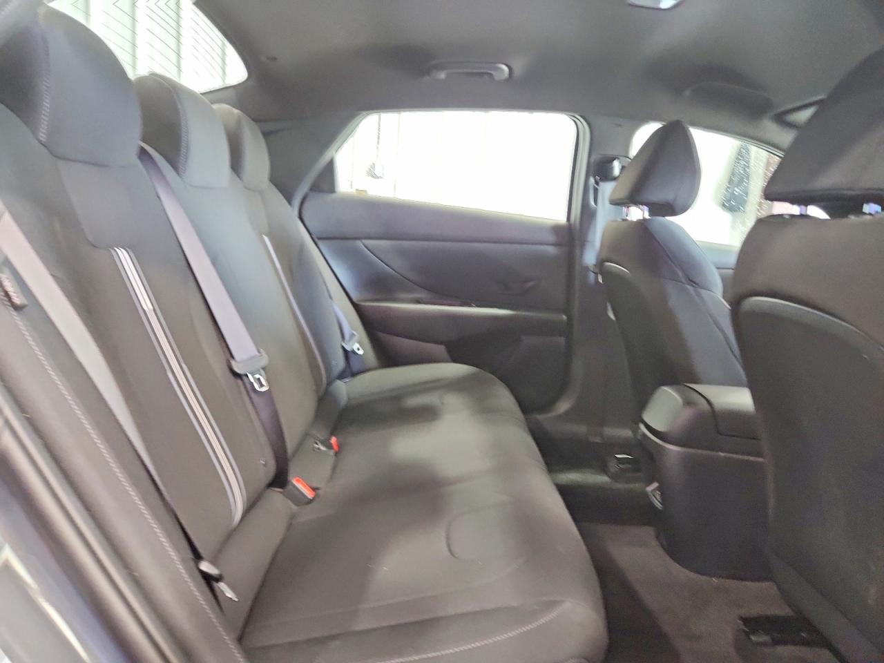 Hyundai ELANTRA Sel Sport