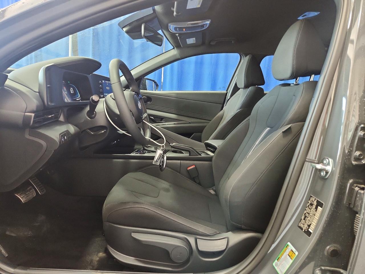 Hyundai ELANTRA Sel Sport