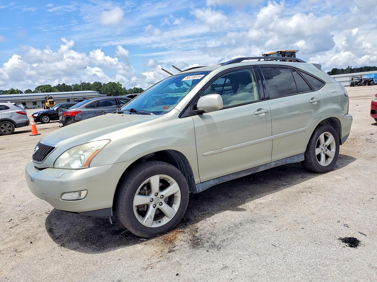 Salvage Lexus RX Image