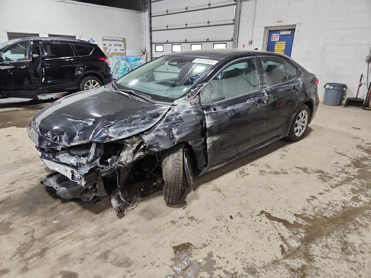 Salvage Toyota Corolla Image