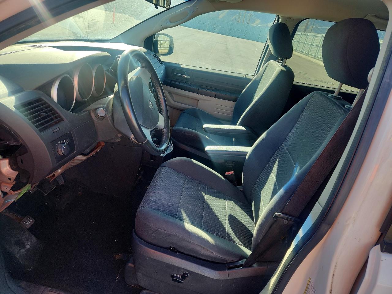 Dodge Caravan Se