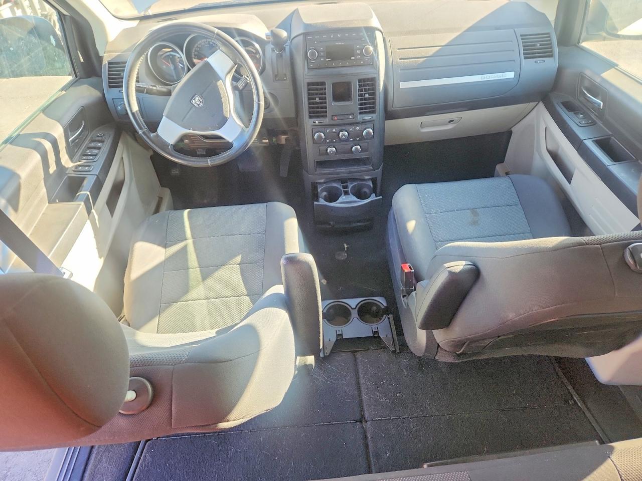 Dodge Caravan Se