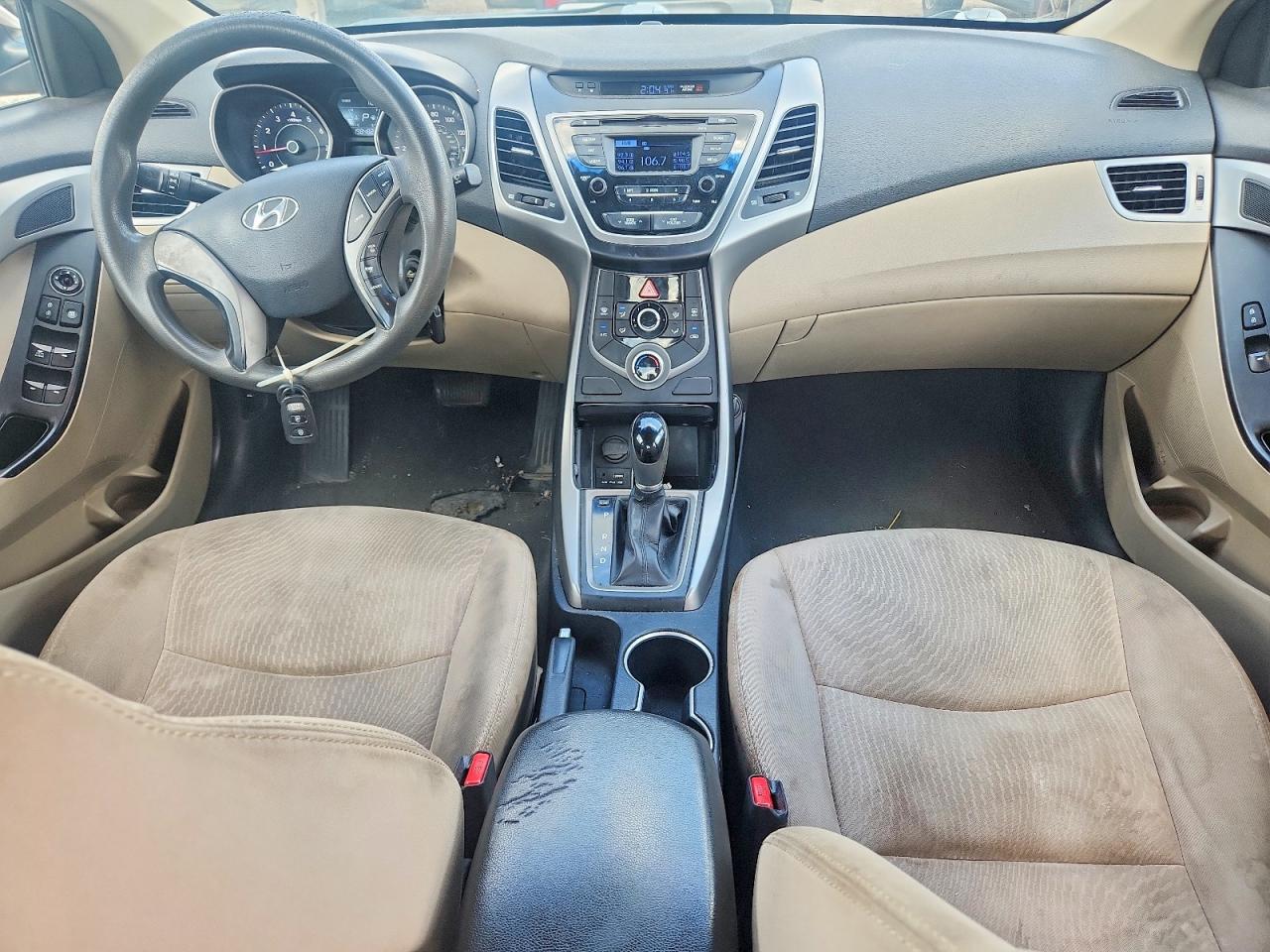 Hyundai ELANTRA Se