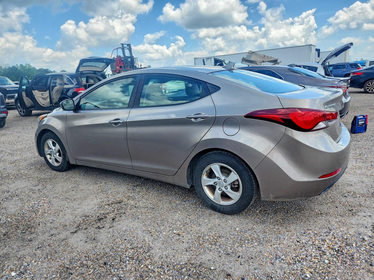 Hyundai ELANTRA Se