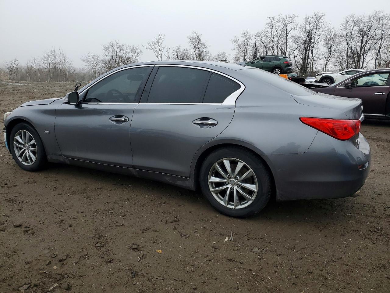 INFINITI Q50 2.0t Premium