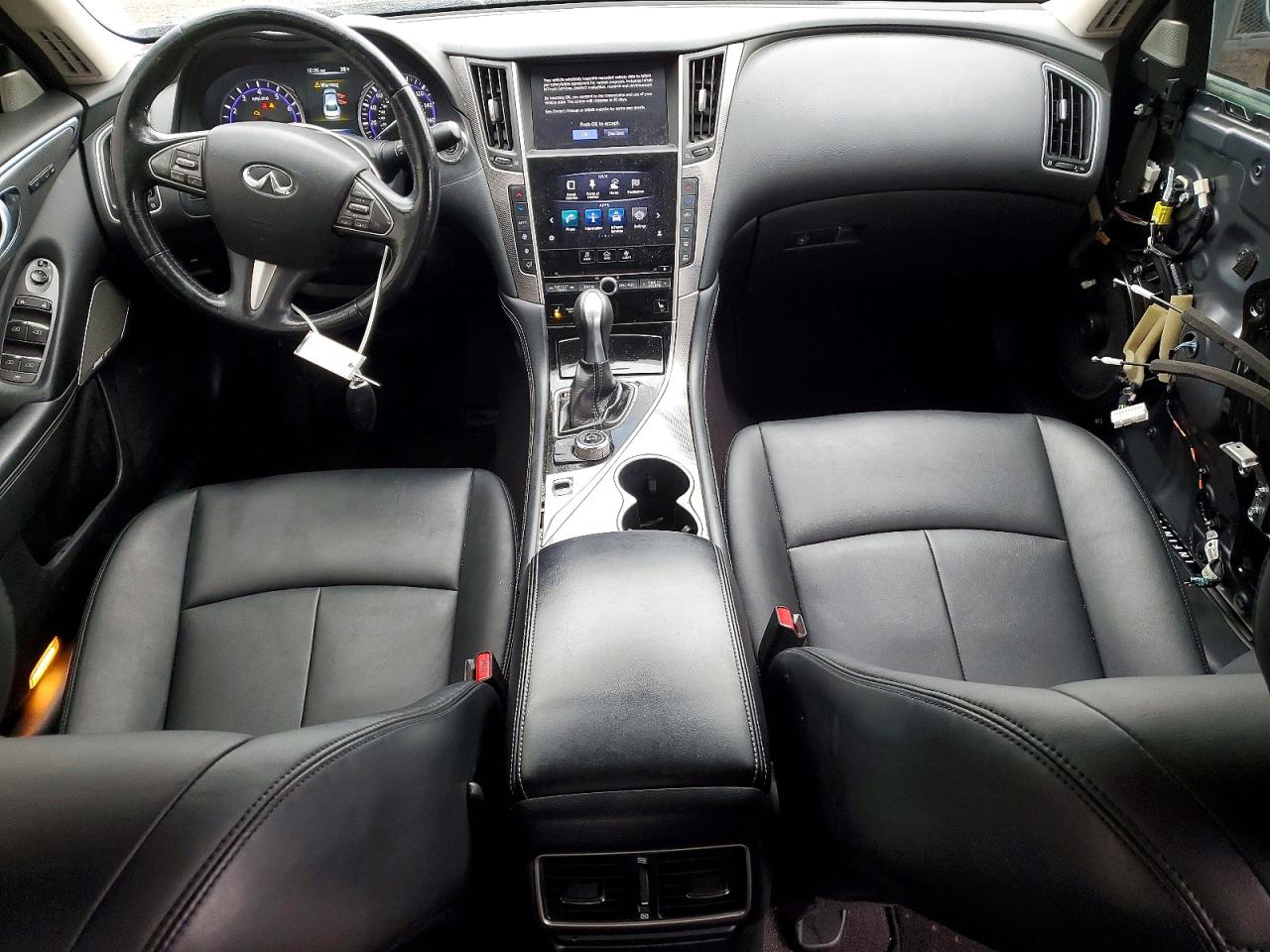 INFINITI Q50 2.0t Premium