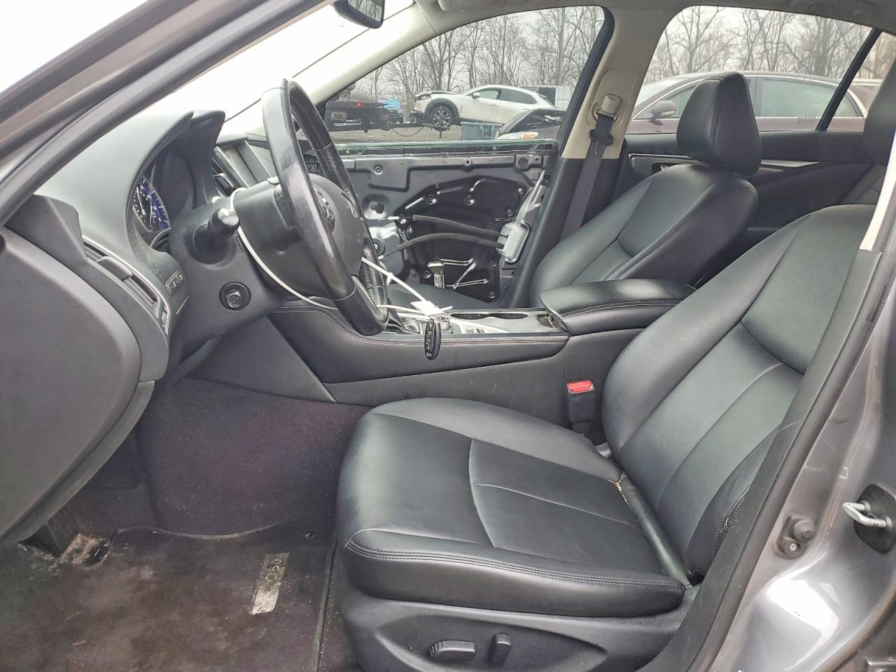 INFINITI Q50 2.0t Premium