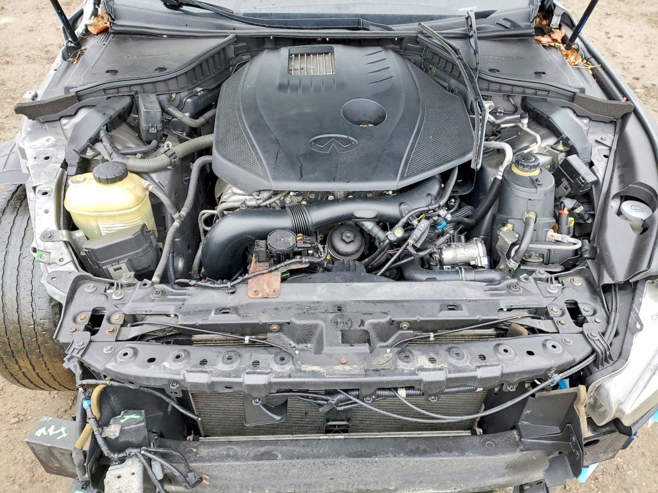 INFINITI Q50 2.0t Premium