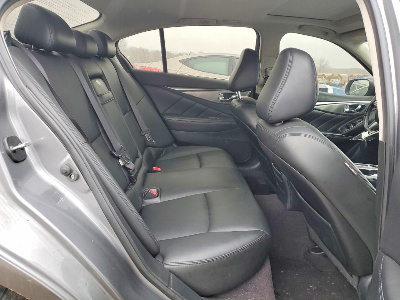 INFINITI Q50 2.0t Premium