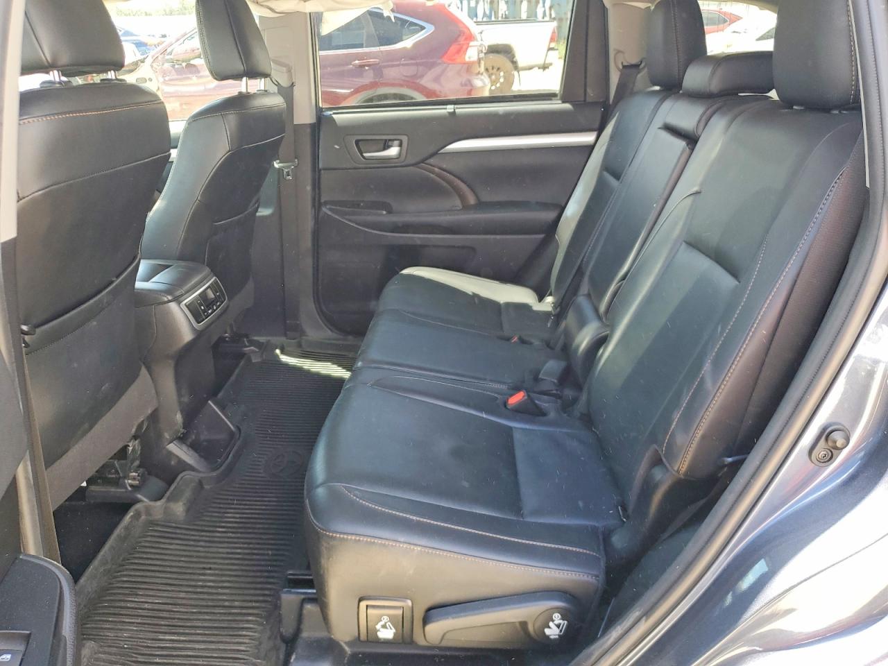 Toyota Highlander Xle