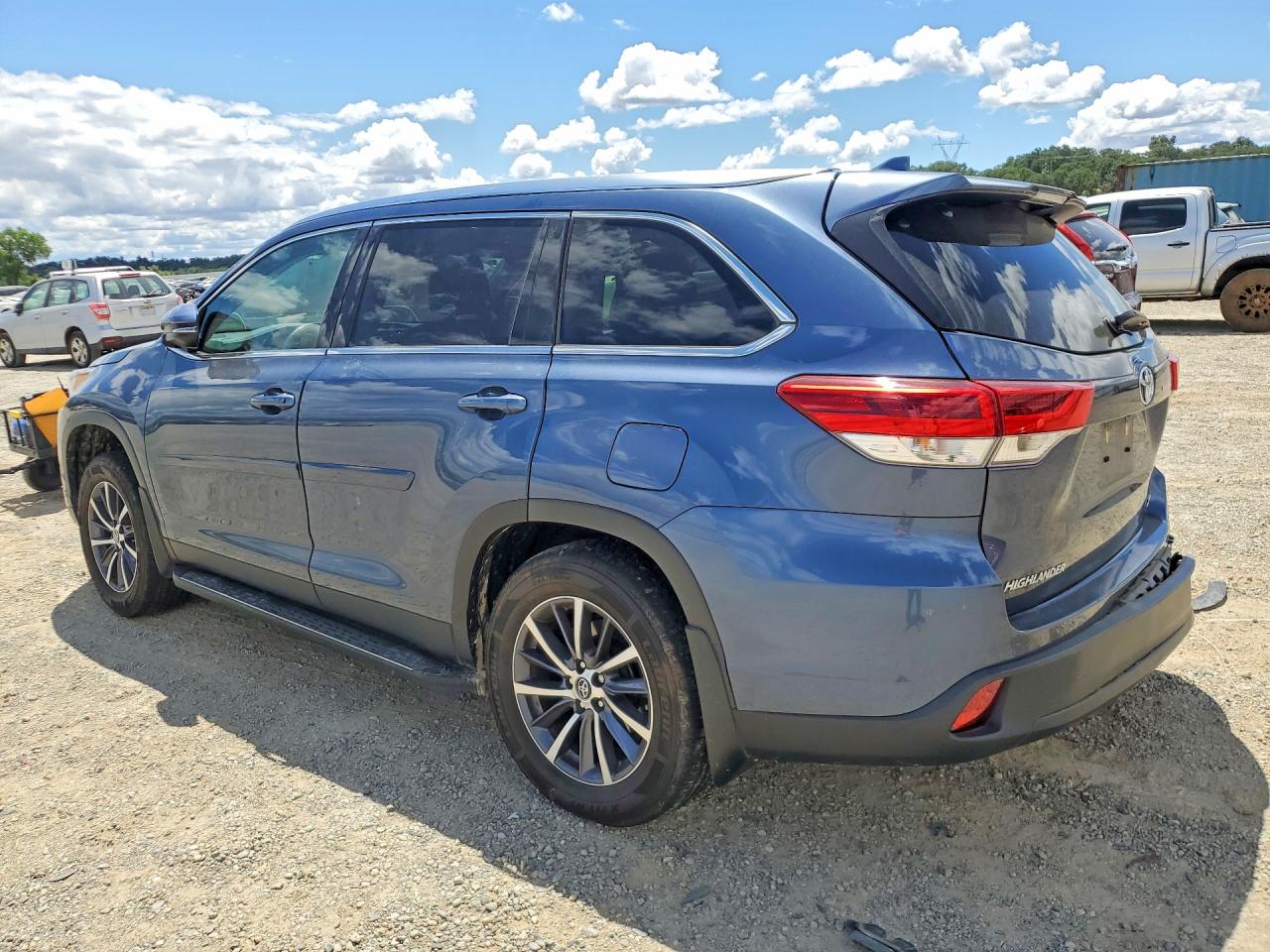 Toyota Highlander Xle