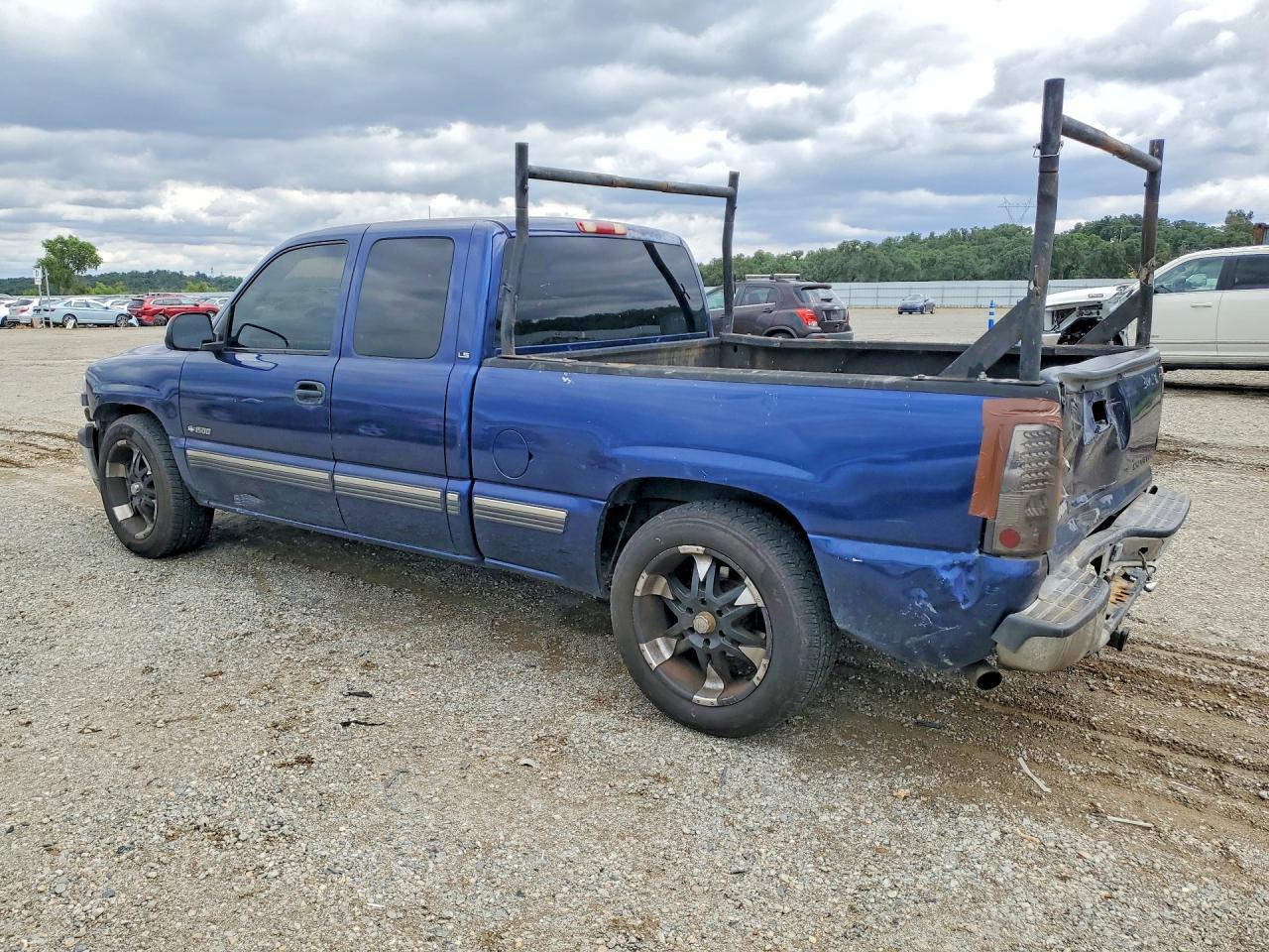 Chevrolet Silverado C1500