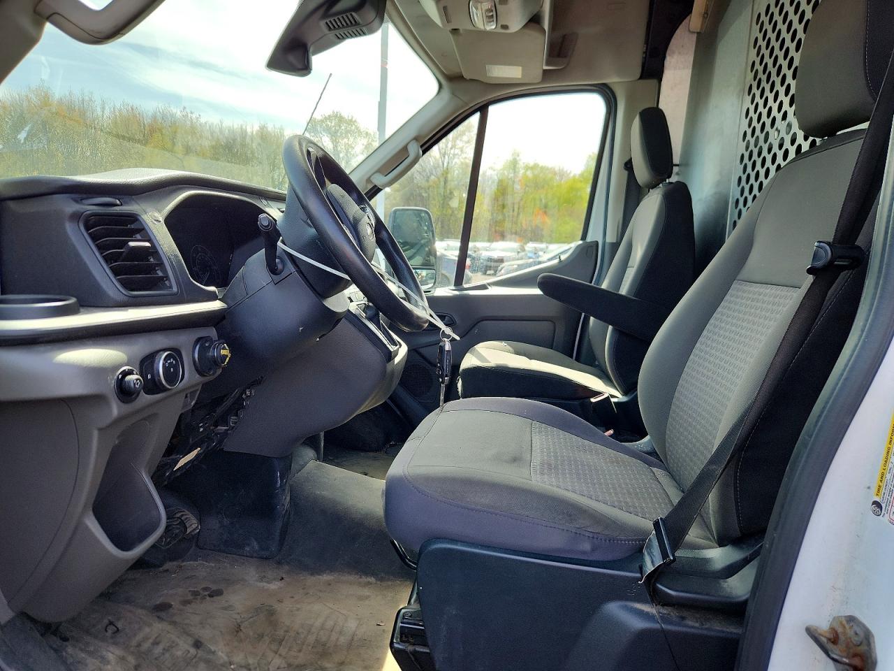 Ford Transit T-250