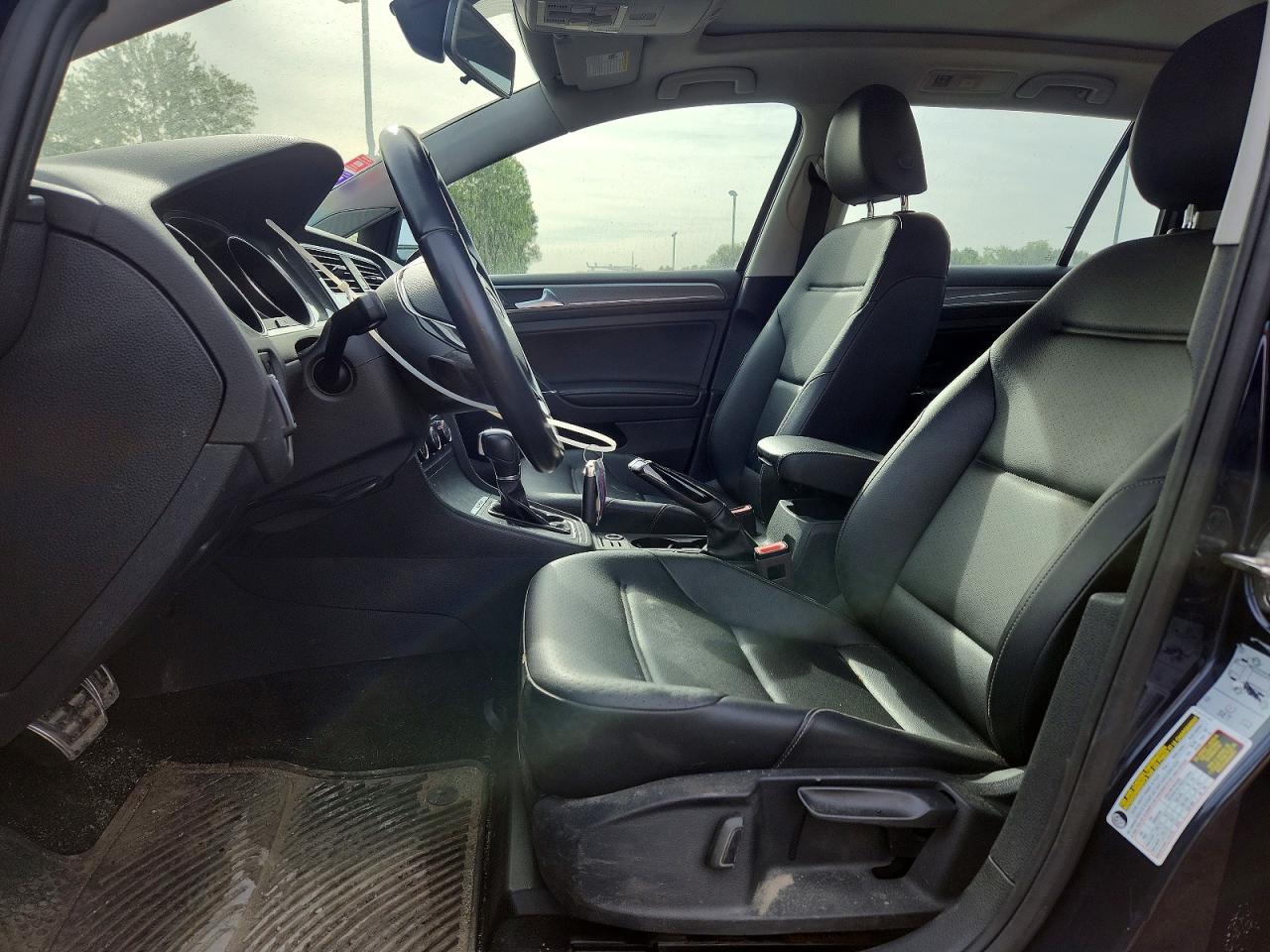 Volkswagen Golf S