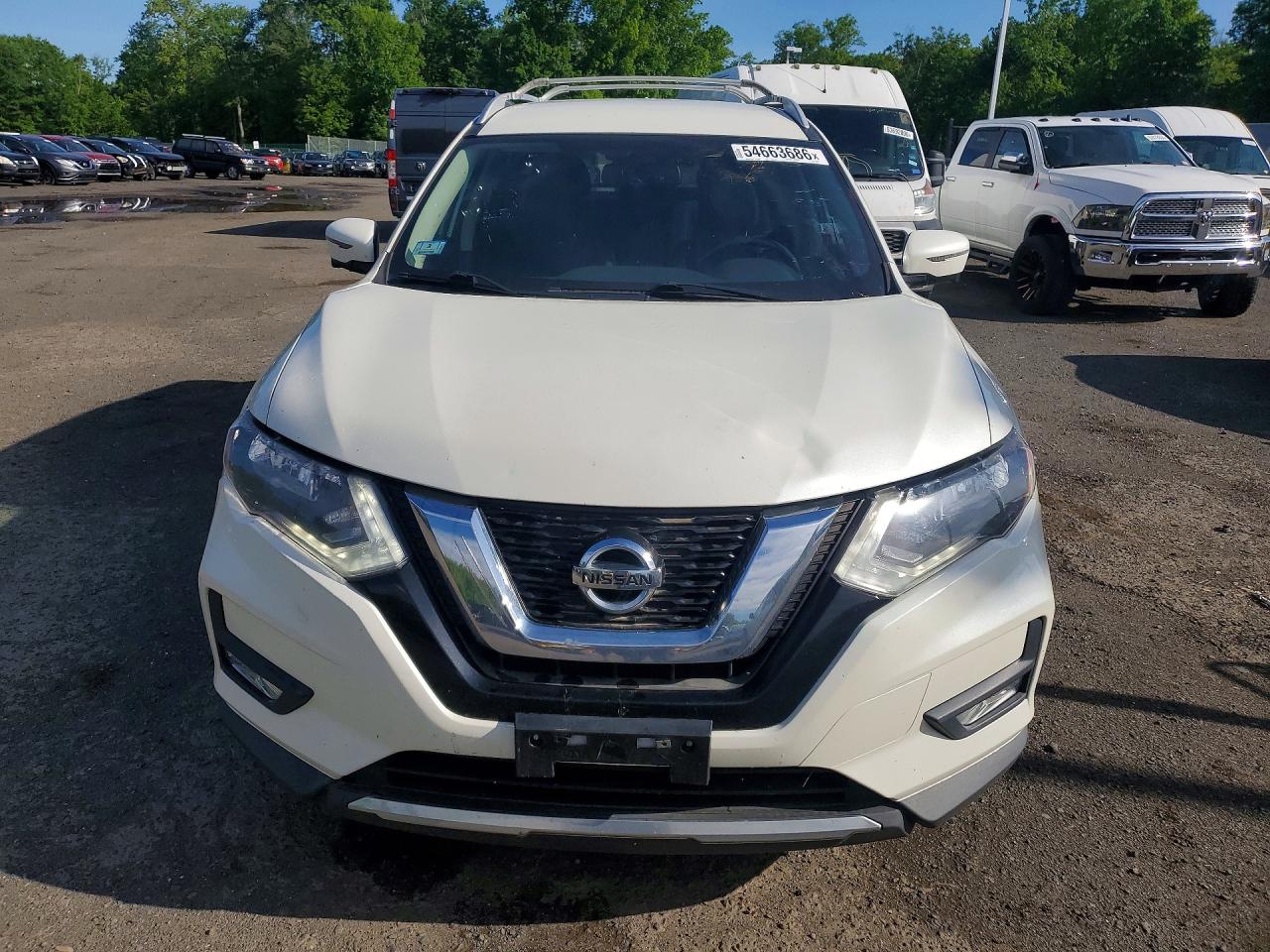 Nissan Rogue Sv