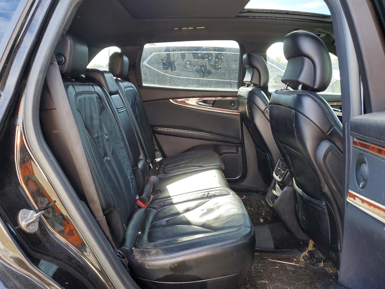 Lincoln MKX Reserve