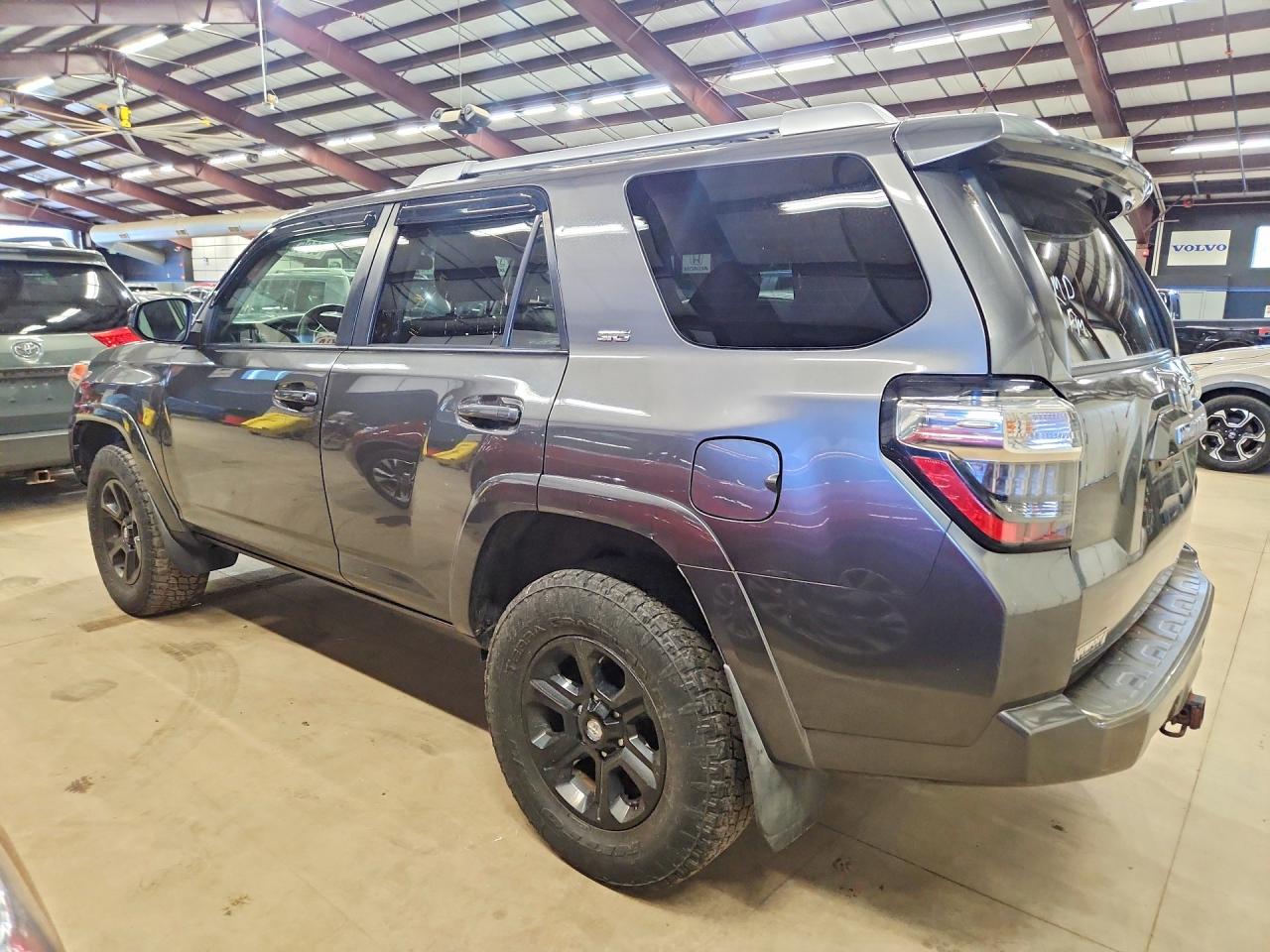 Toyota 4Runner Sr5