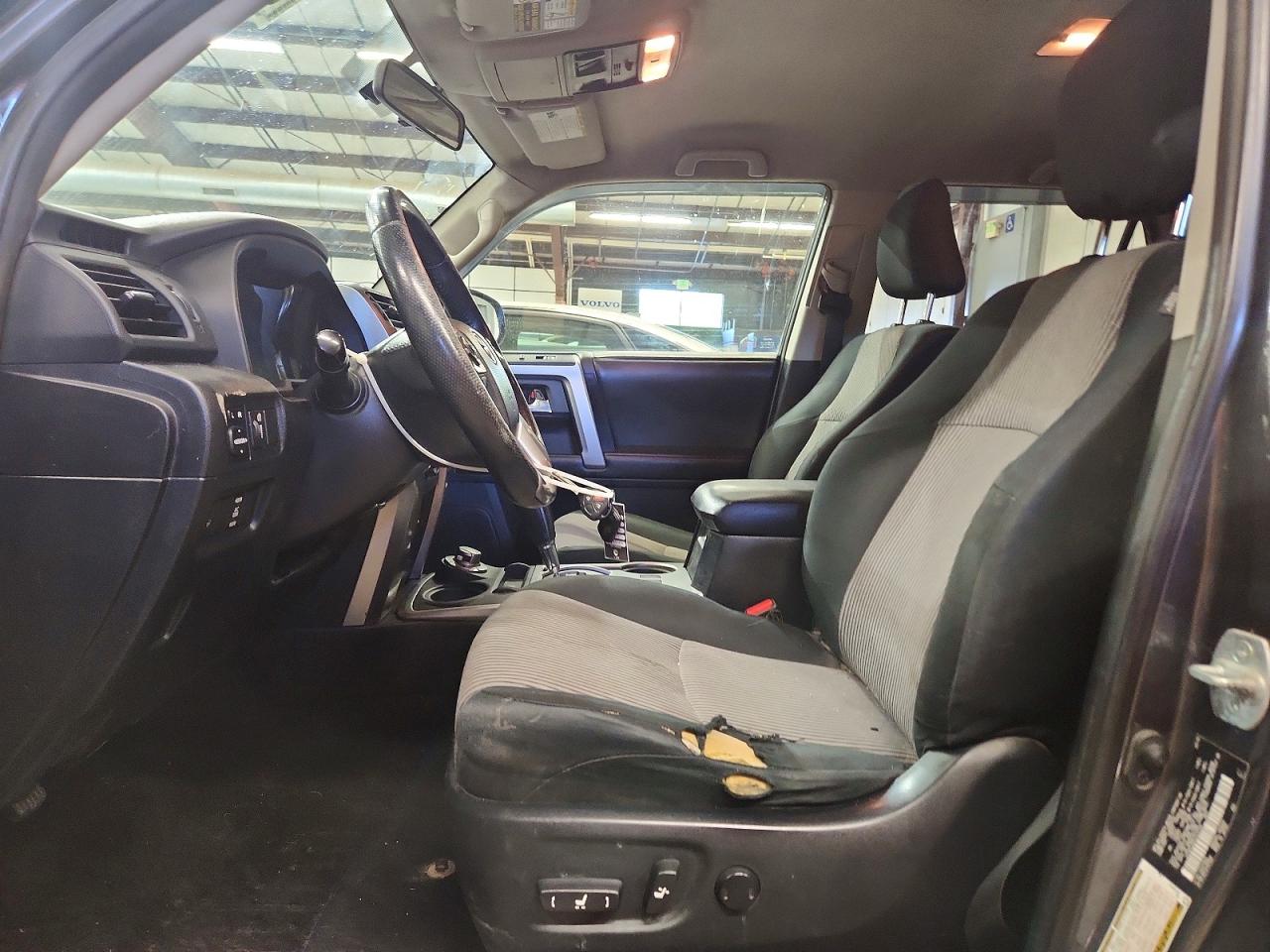 Toyota 4Runner Sr5