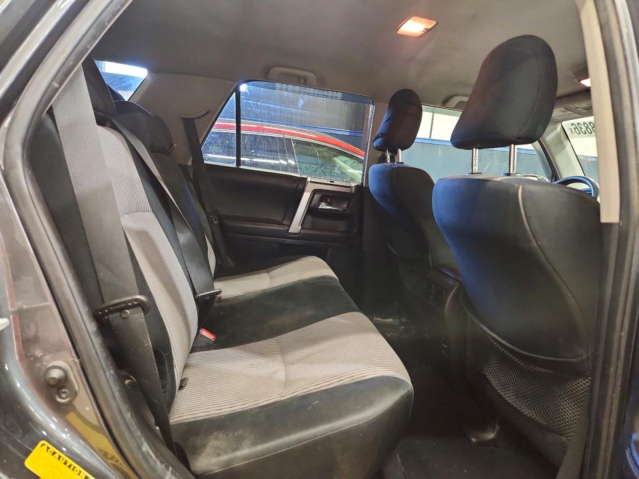 Toyota 4Runner Sr5