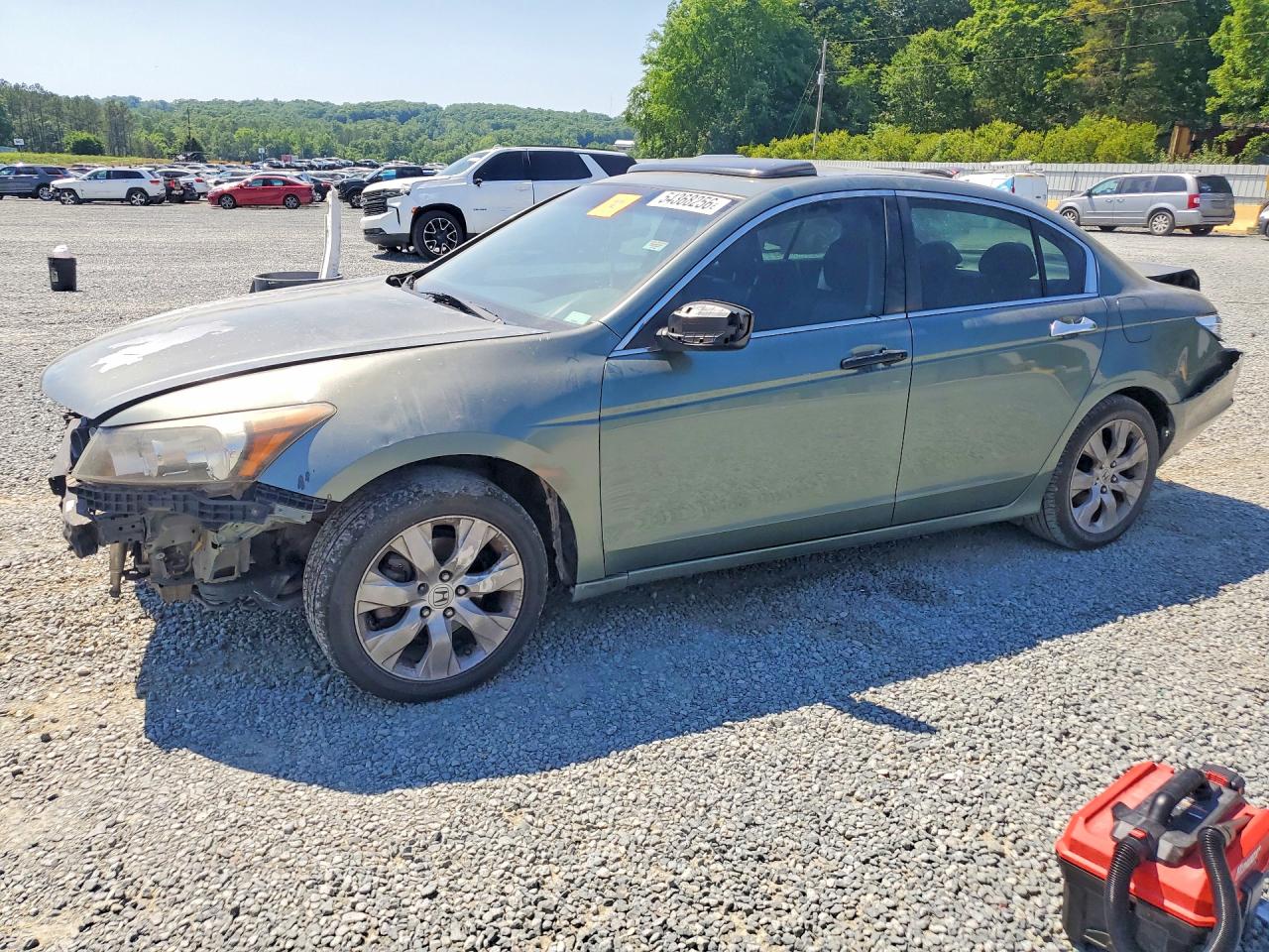 Salvage Honda Accord Image