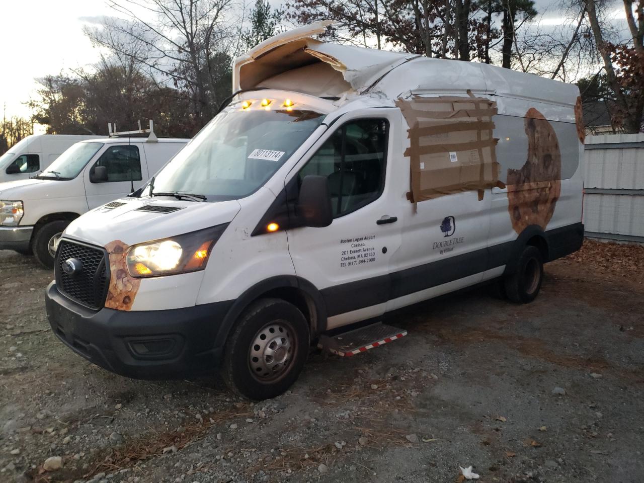 Salvage Ford Transit Image
