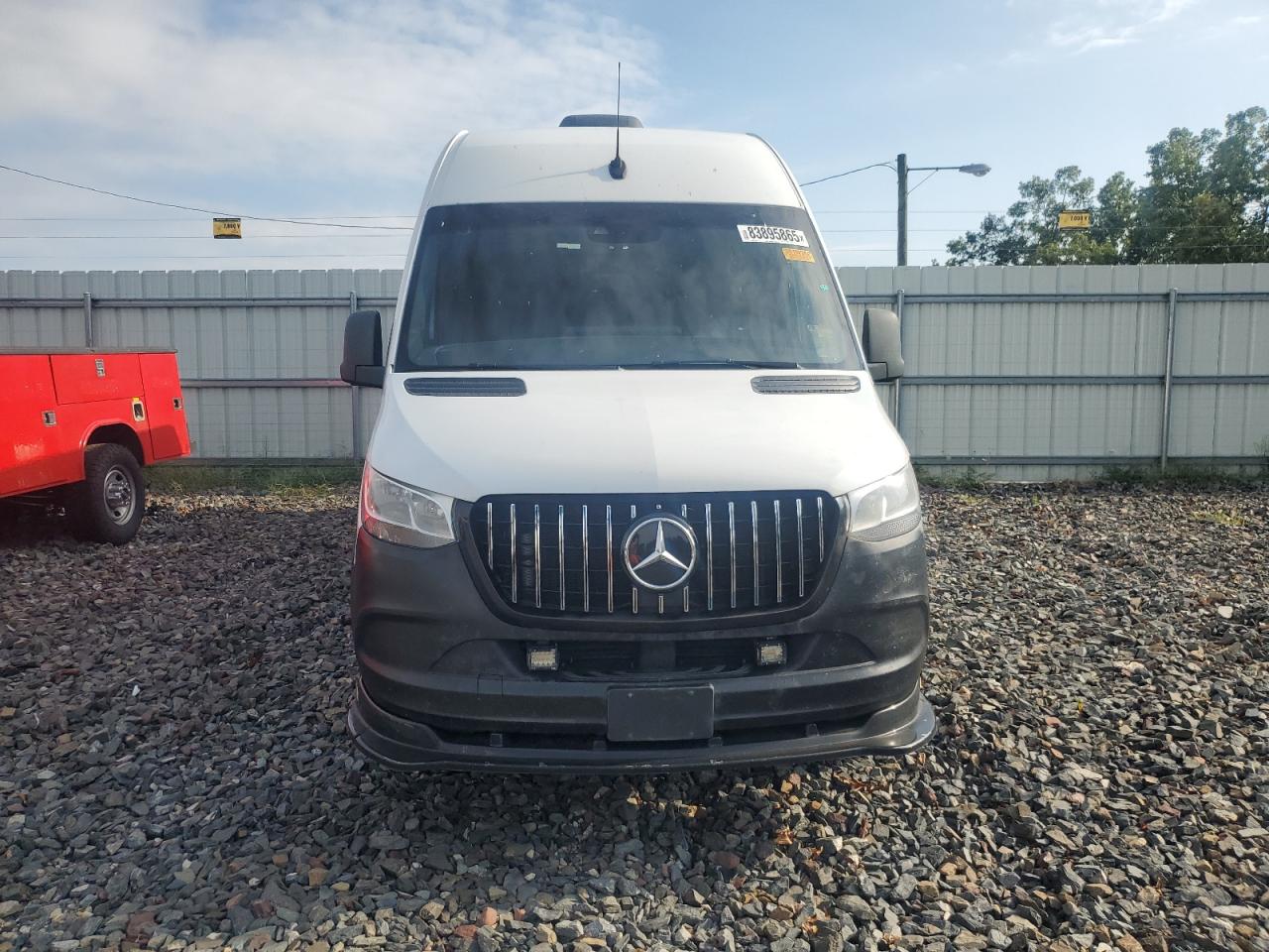 Mercedes-Benz Sprinter 2500