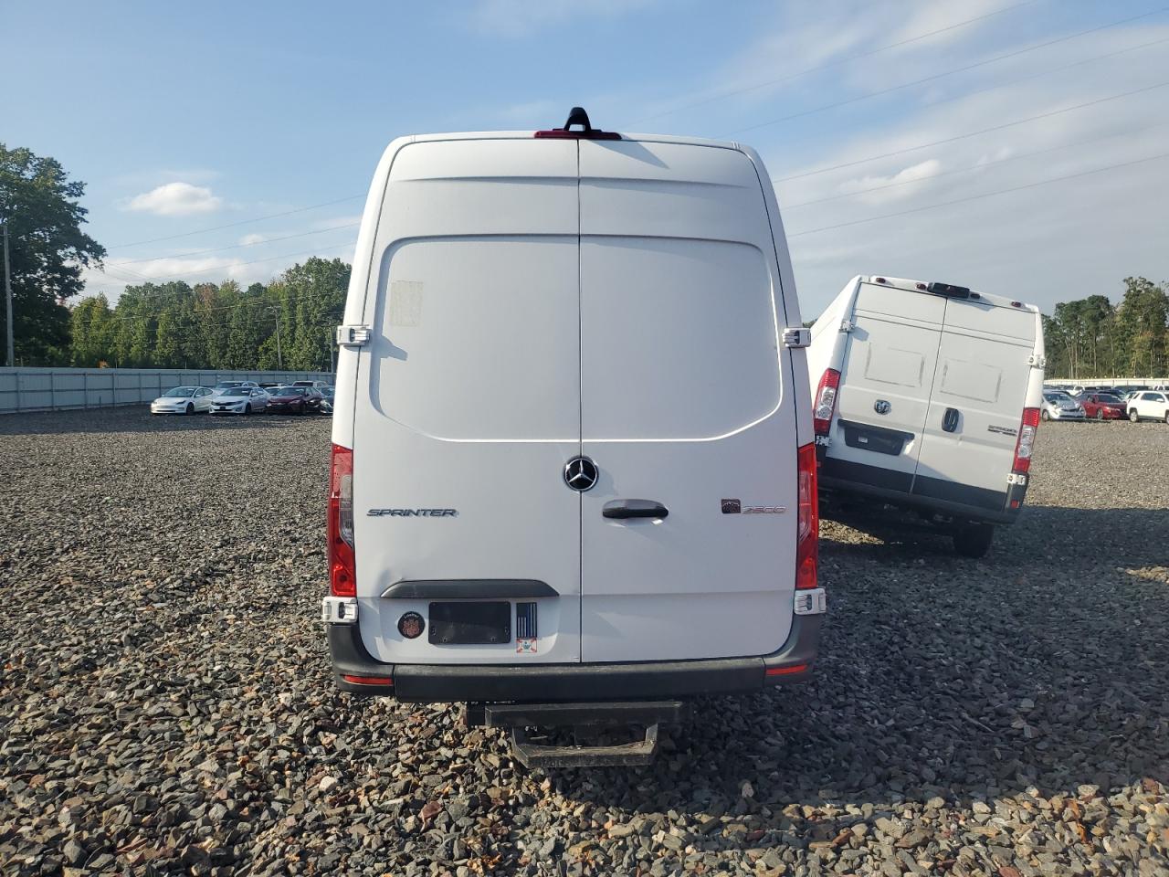 Mercedes-Benz Sprinter 2500