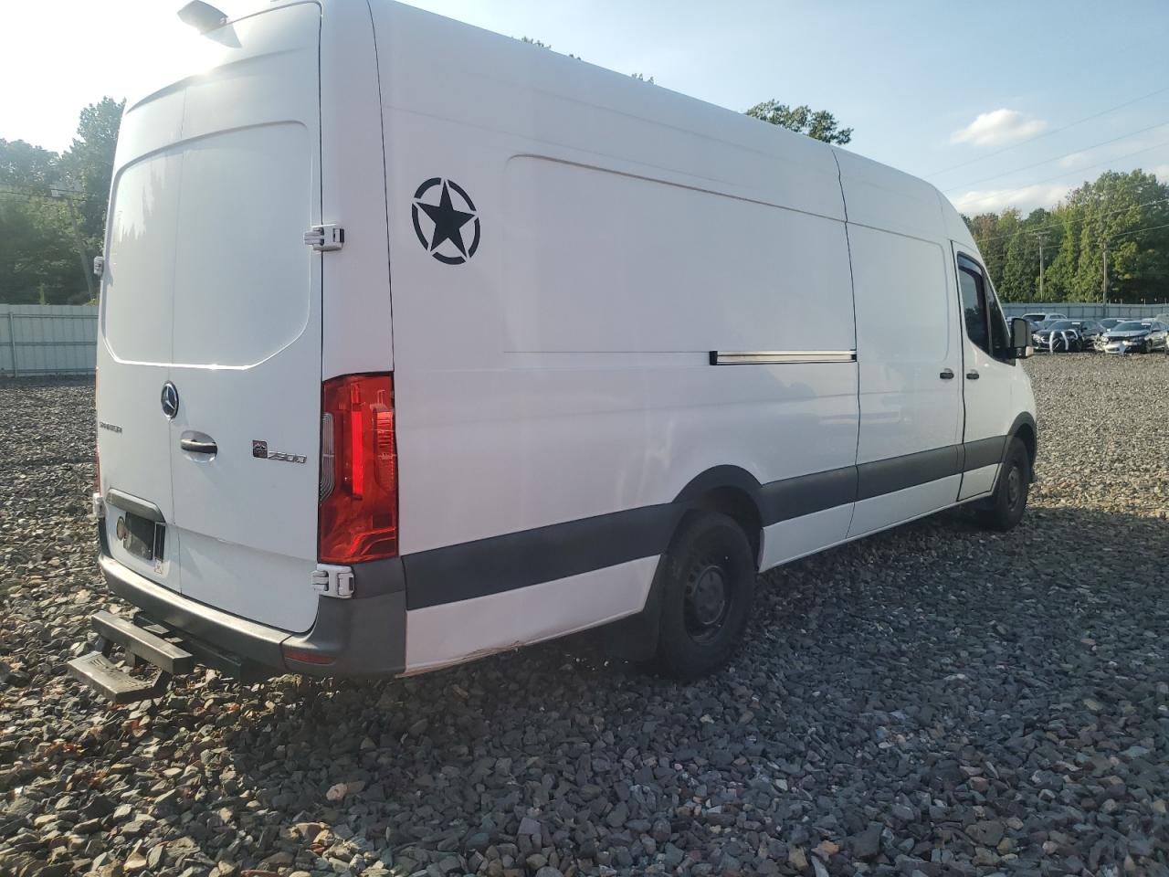 Mercedes-Benz Sprinter 2500