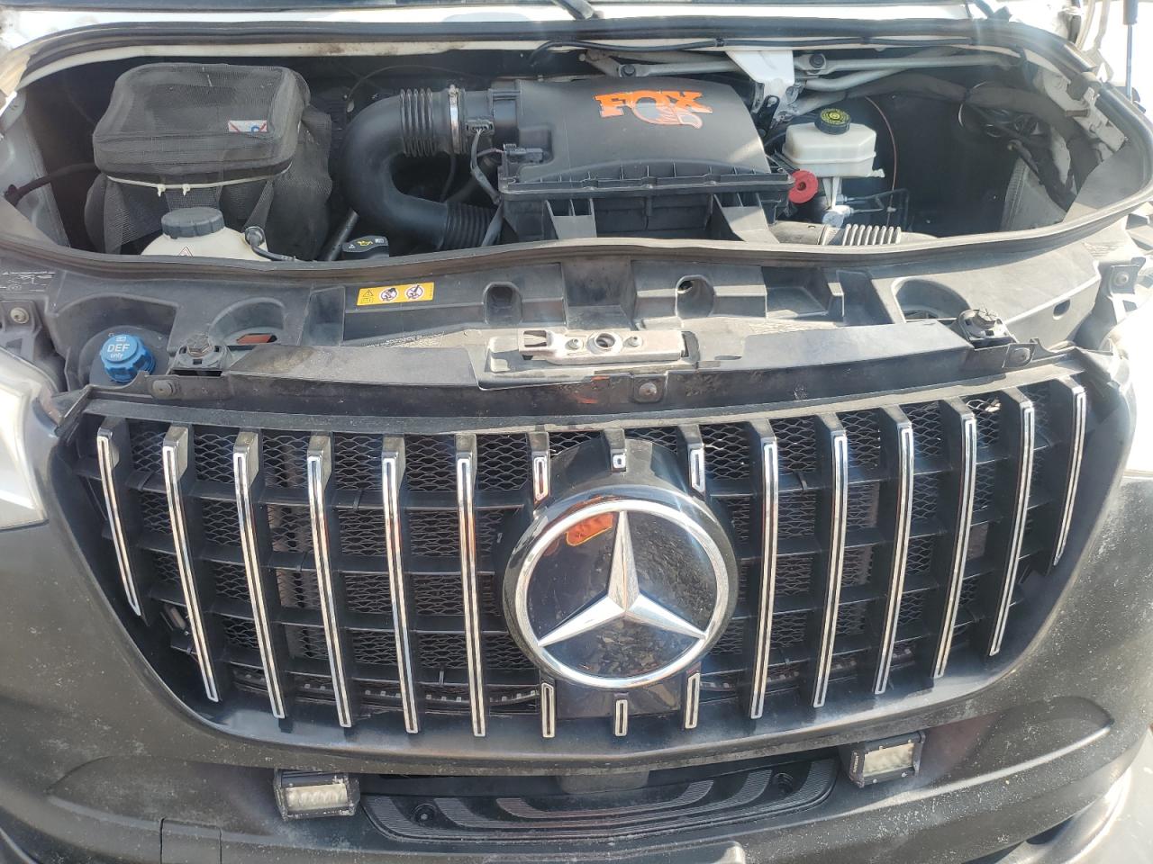Mercedes-Benz Sprinter 2500