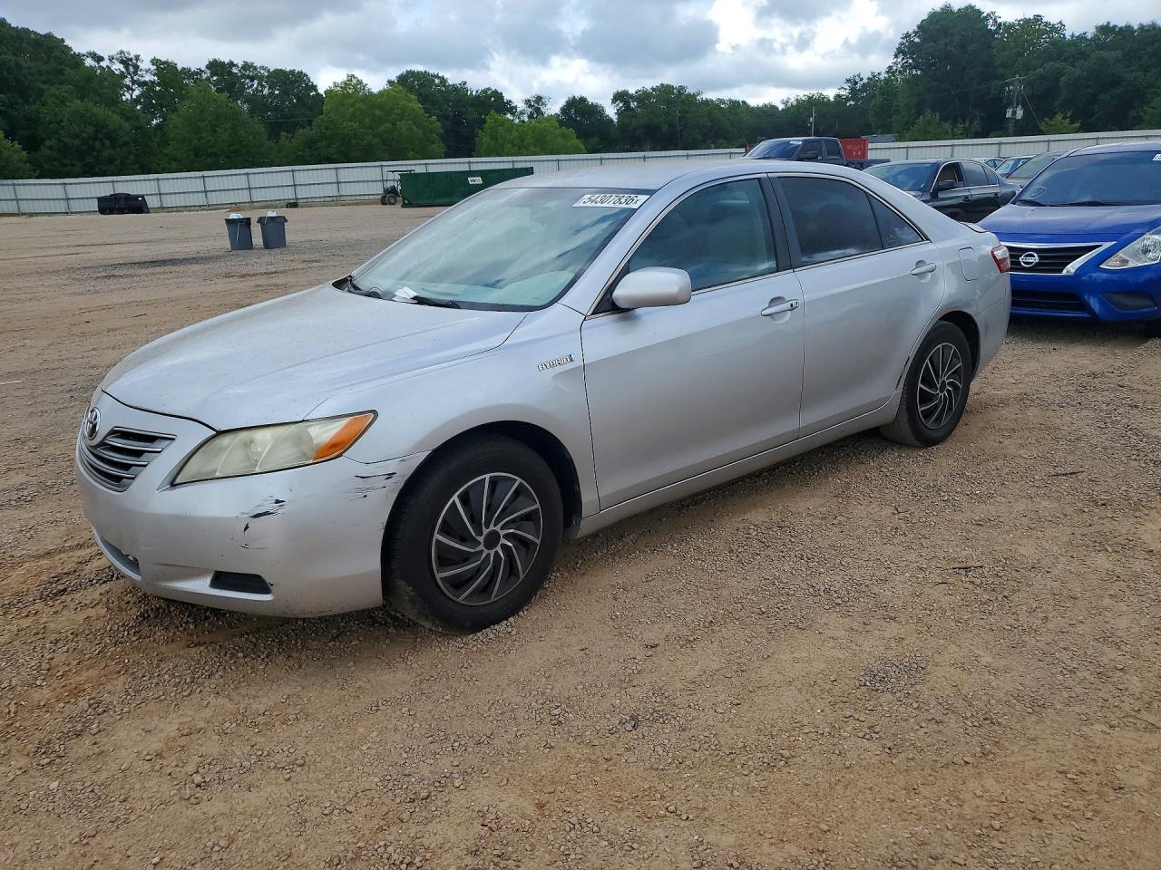 Salvage Toyota Camry Image