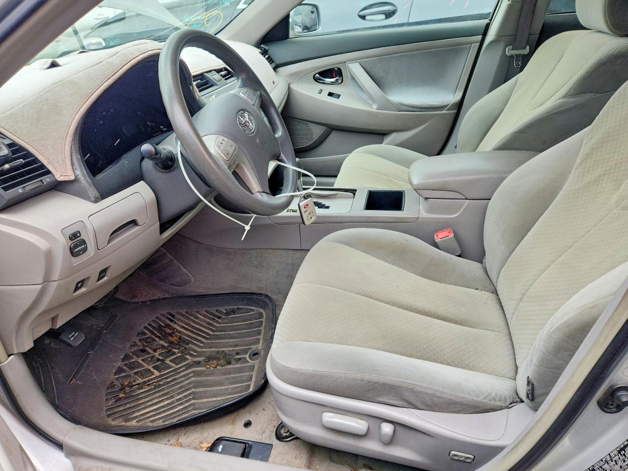 Toyota Camry Hybrid